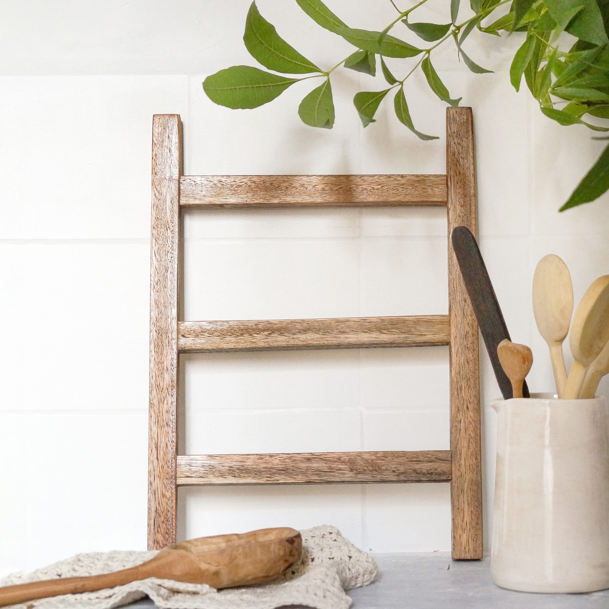 Escalera para Cocina - Casa María Paula