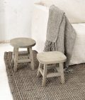 Banco madera maciza cuadrado - Imagen 9