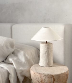 Lampara de Mesa Lemu Hueso M