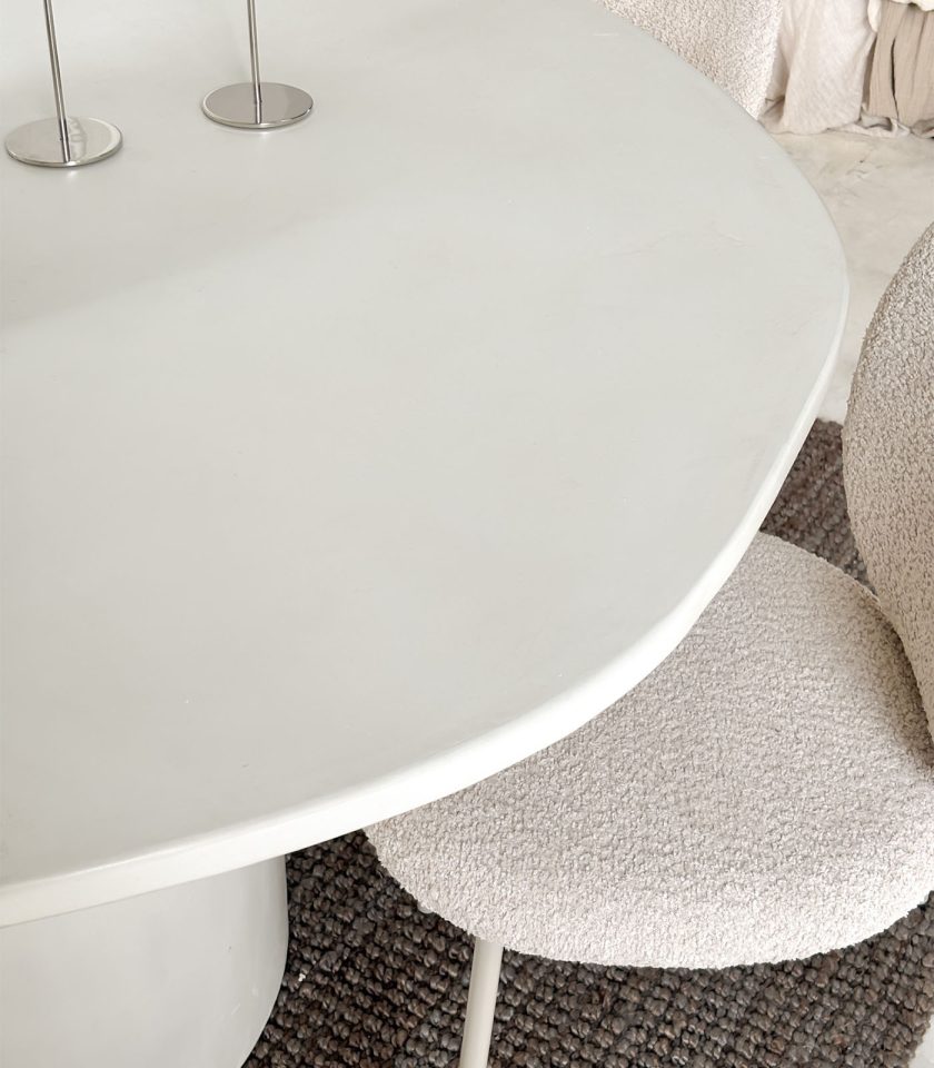 Mesa comedor Circular Organica Canteras 001 Hueso en Stock - Imagen 4