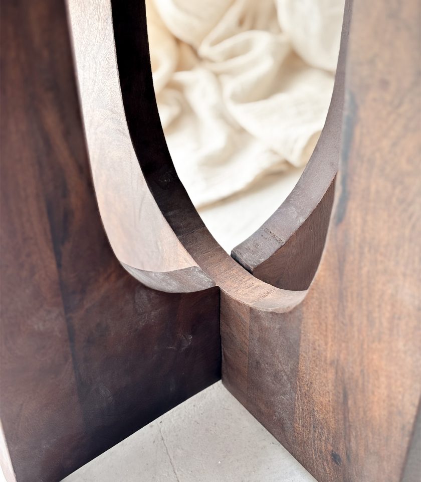 Mesa de Apoyo en Madera - Imagen 12