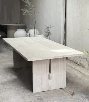 Mesa de comedor Pacamara Naufragio Stock