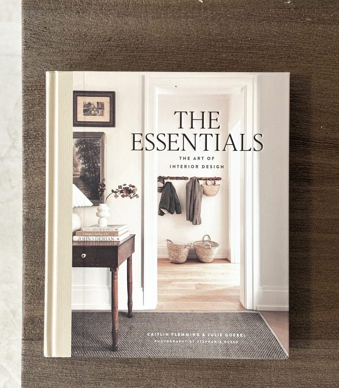 Libro The essentials