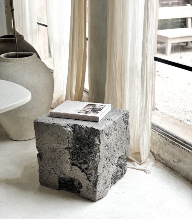 Mesa de apoyo Grava Gris 02