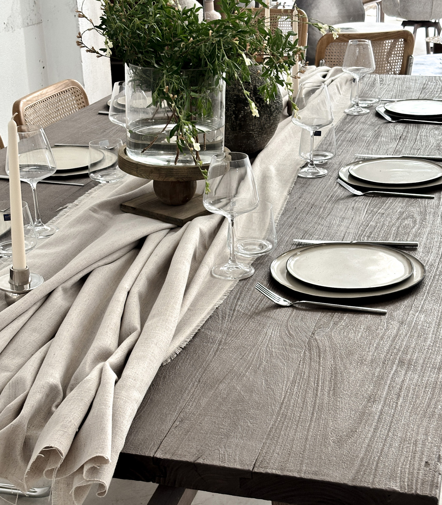 Mesa de comedor Polonia Stock - Imagen 3