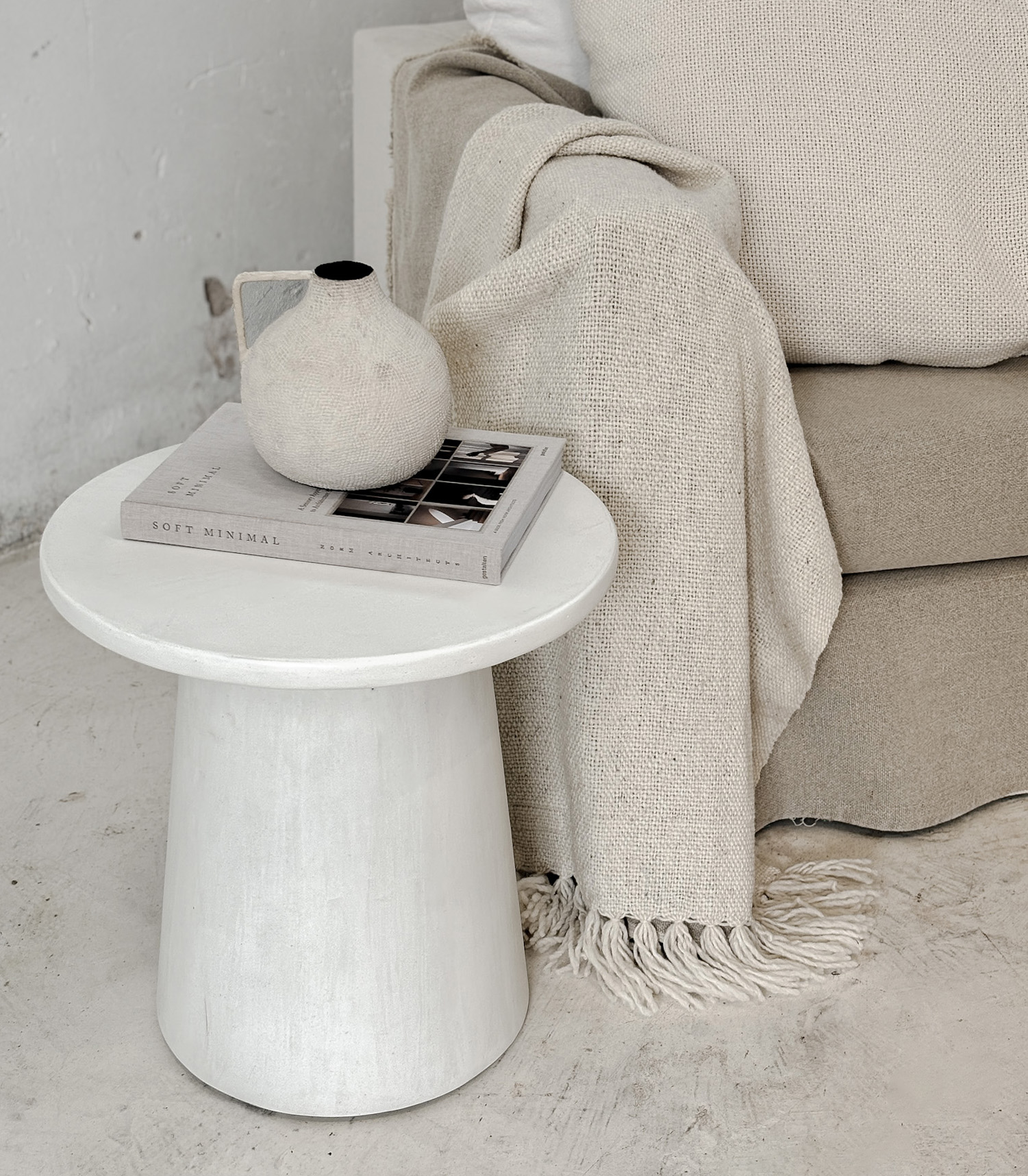 Mesa de Apoyo Conica Canteras Hueso Stock - Imagen 9