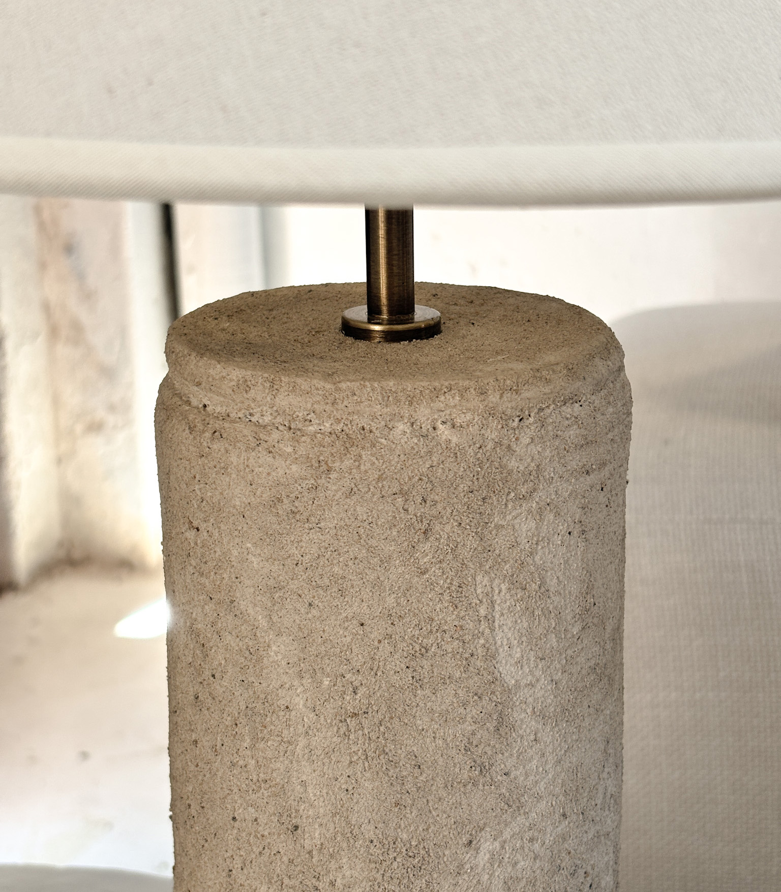 Lampara de Mesa Lemu Arena - Imagen 6