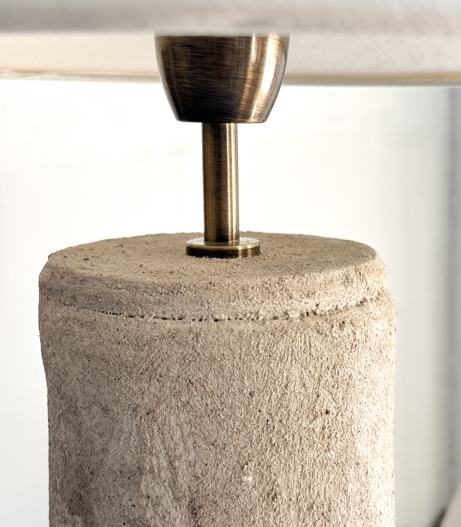 Lampara de Mesa Lemu Arena - Imagen 2