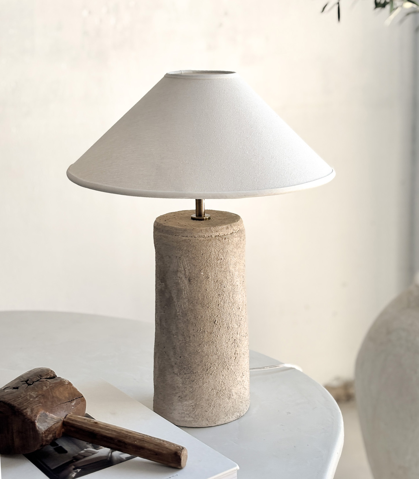 Lampara de Mesa Lemu Arena - Imagen 13