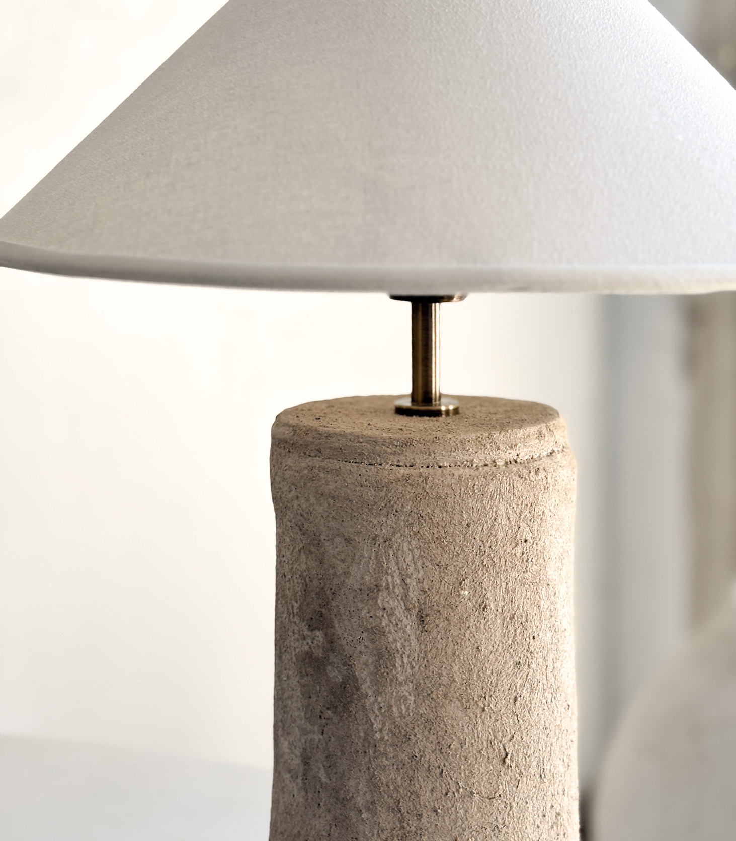 Lampara de Mesa Lemu Arena - Imagen 8