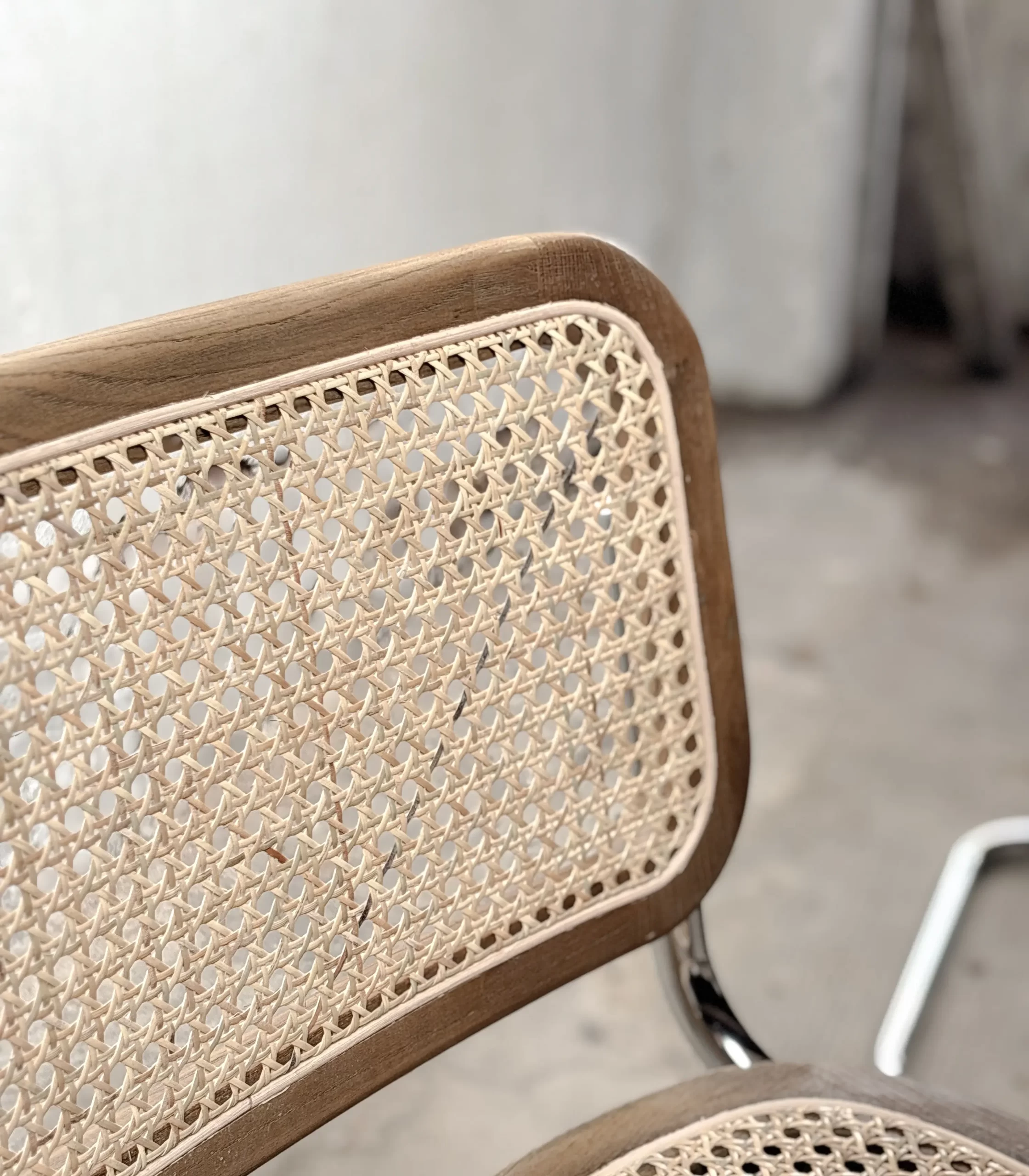 Silla Cesca Roble Con Apoyabrazos - Imagen 2