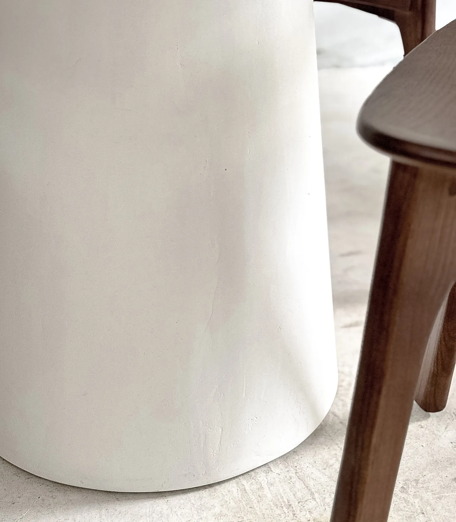 Mesa Comedor Conica Canteras 005 Hueso en Stock - Imagen 3