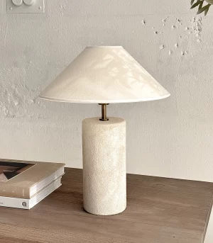 Lampara de Mesa Lemu Hueso M Preventa